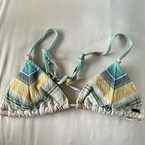 O’Neill bikini top